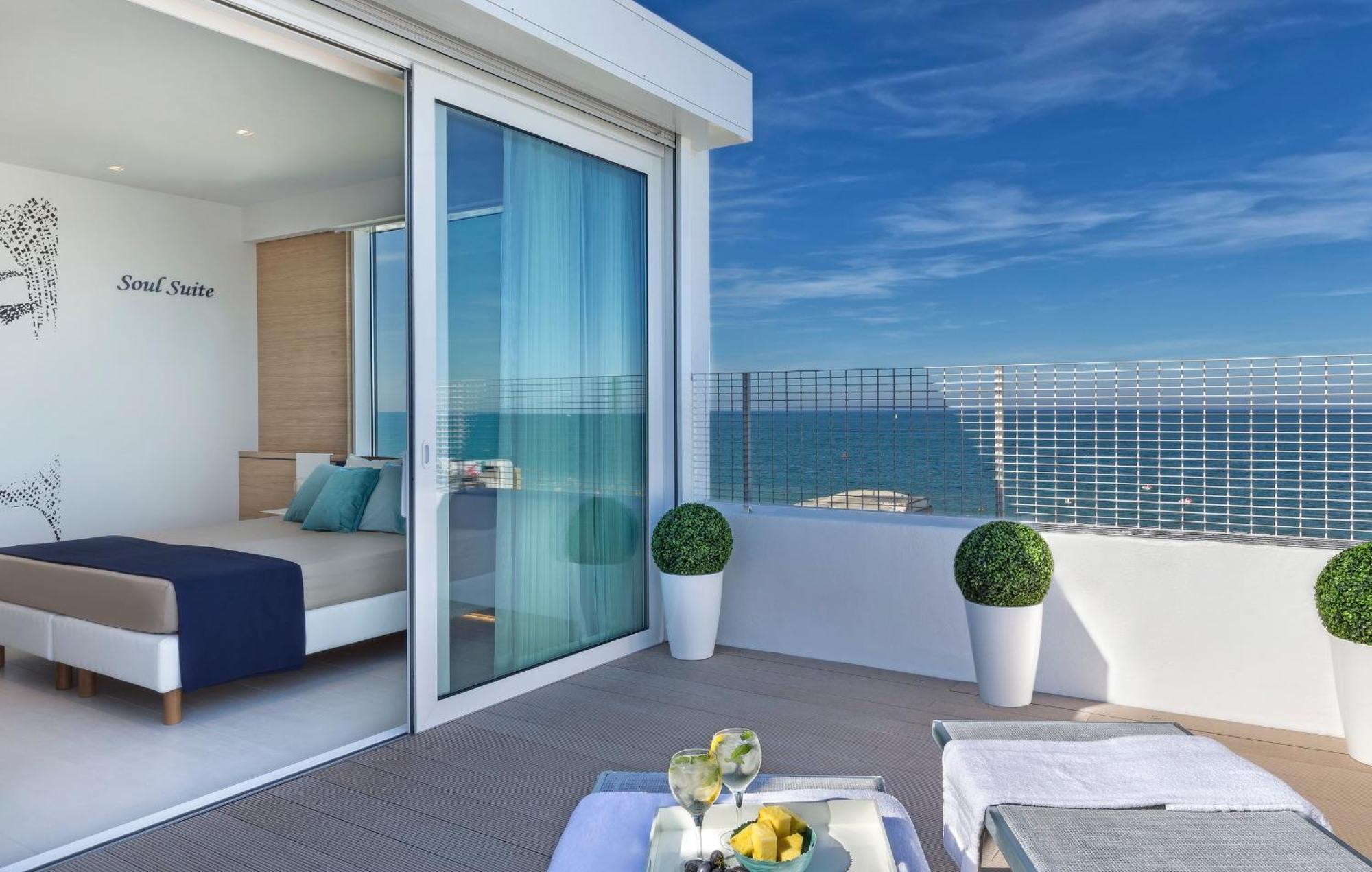 Hotel 2000 Riccione Exteriör bild