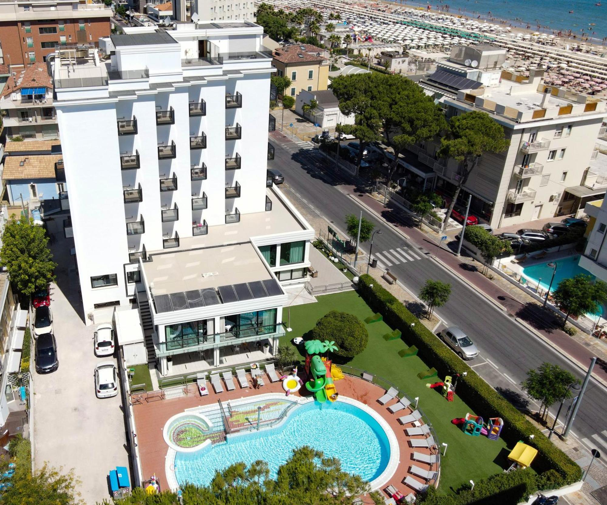 Hotel 2000 Riccione Exteriör bild